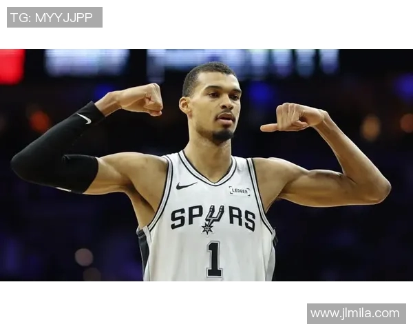 2020年12月16日火箭对阵马刺精彩比赛回放全程解说视频分享