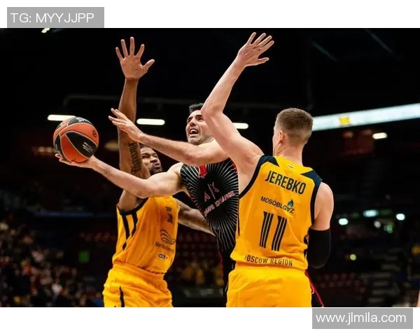 米兰对阵其姆奇2017赛季精彩回顾与战术分析